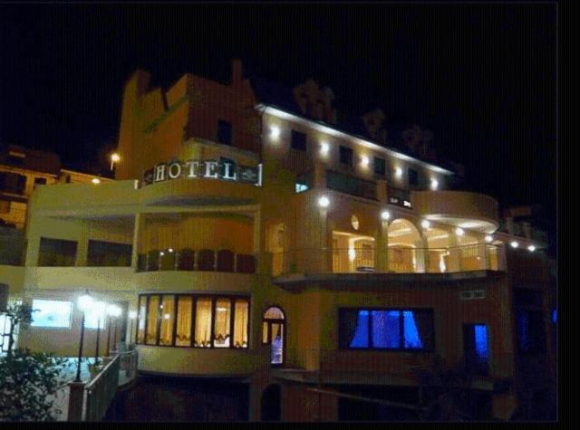 Hotel Sette E Mezzo Castelluccio Superiore Екстер'єр фото