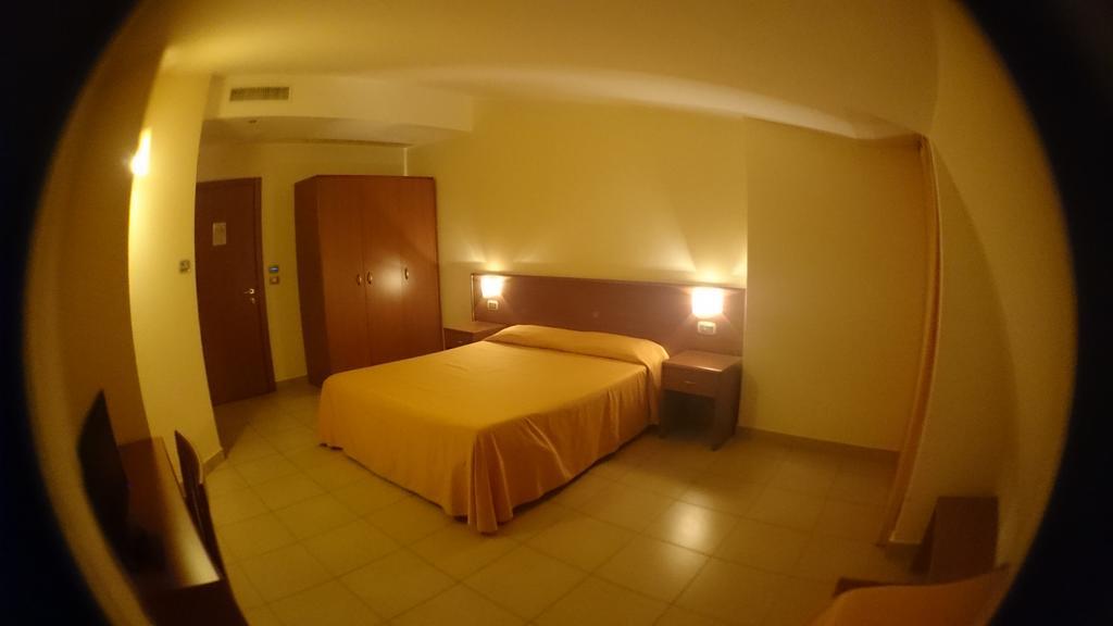 Hotel Sette E Mezzo Castelluccio Superiore Номер фото